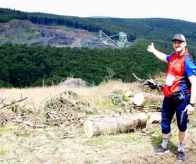 Uwe - Steinbruch vor Tambach-Dietharz (Km  59)